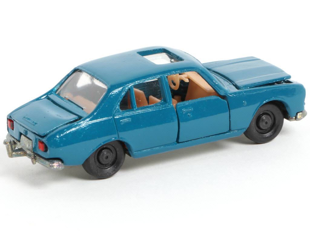 Lot 111 - MAJORETTE (FRANCE) (1)