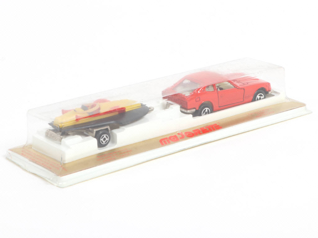 Lot 113 - MAJORETTE (FRANCE) (1)
