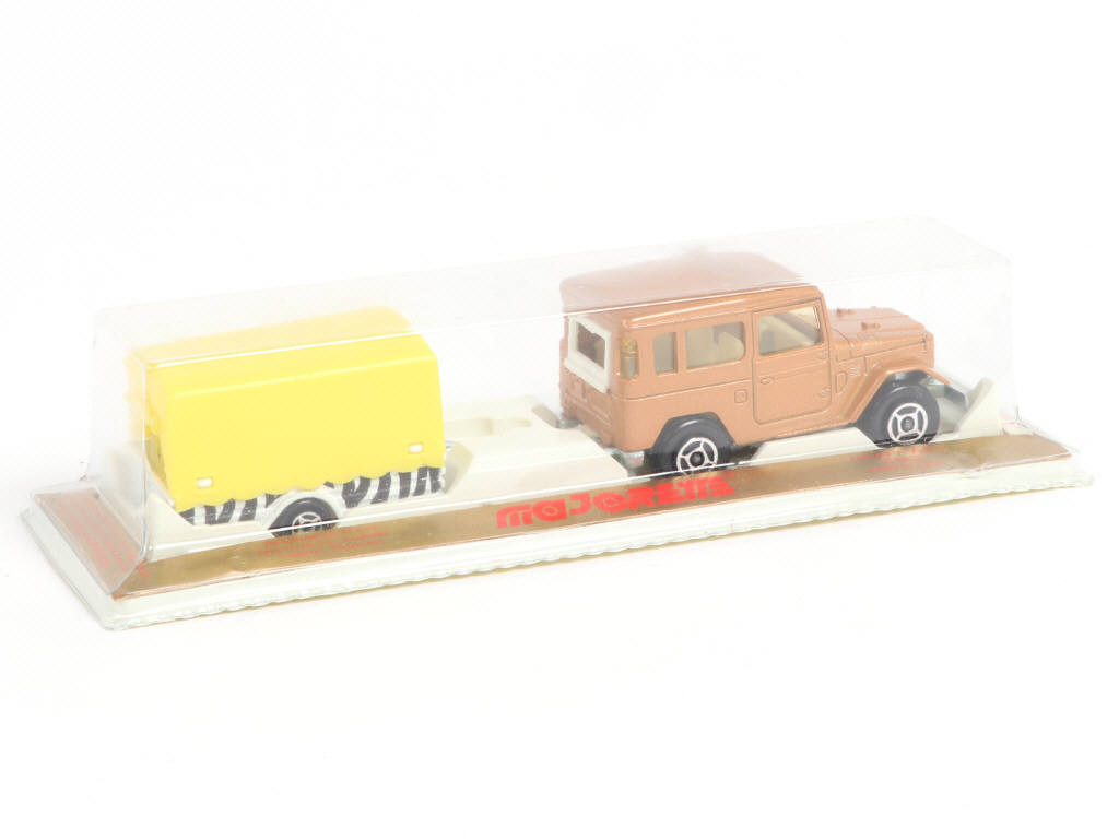 Lot 219 - MAJORETTE (FRANCE) (1)