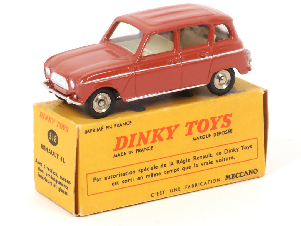 Lot 338 - DINKY TOYS (FRANCE) (1)