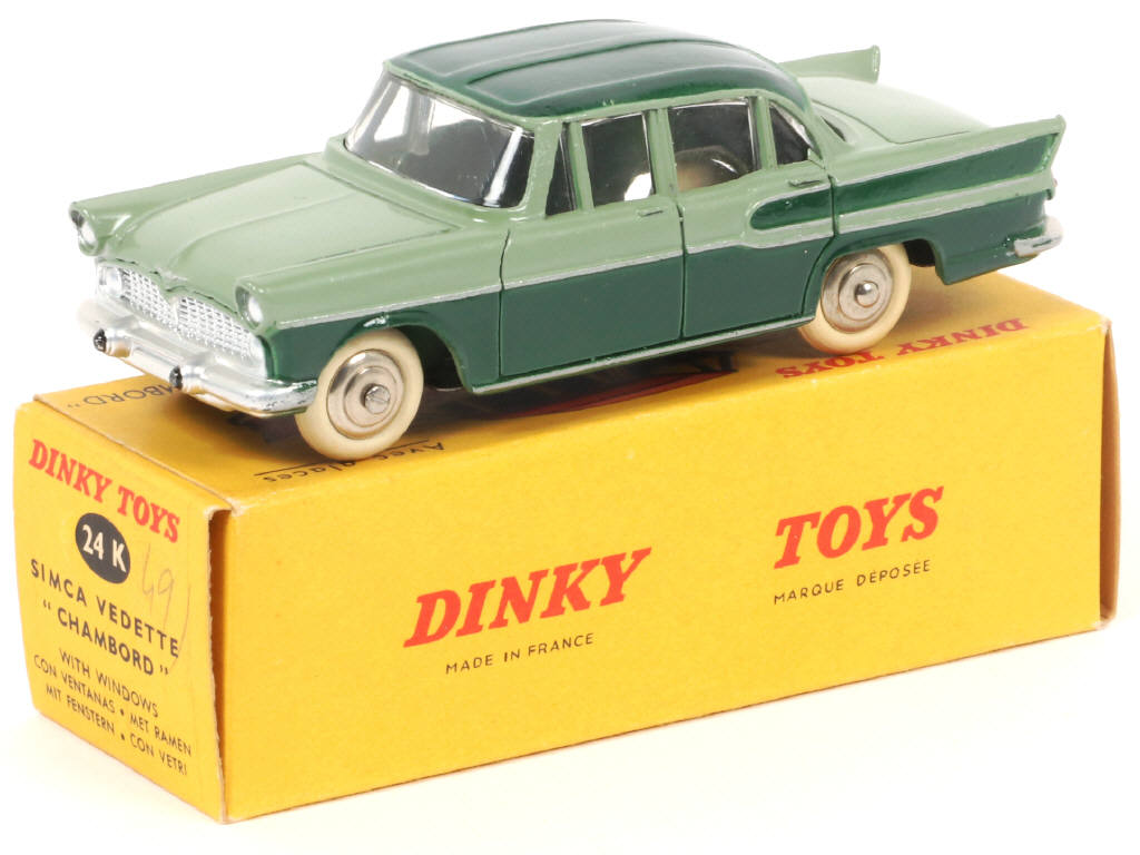 Lot 326 - DINKY TOYS (FRANCE) (1)