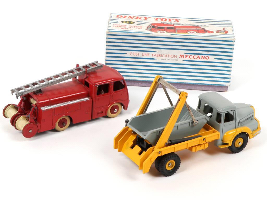 Lot 351 - DINKY TOYS (FRANCE) (2)