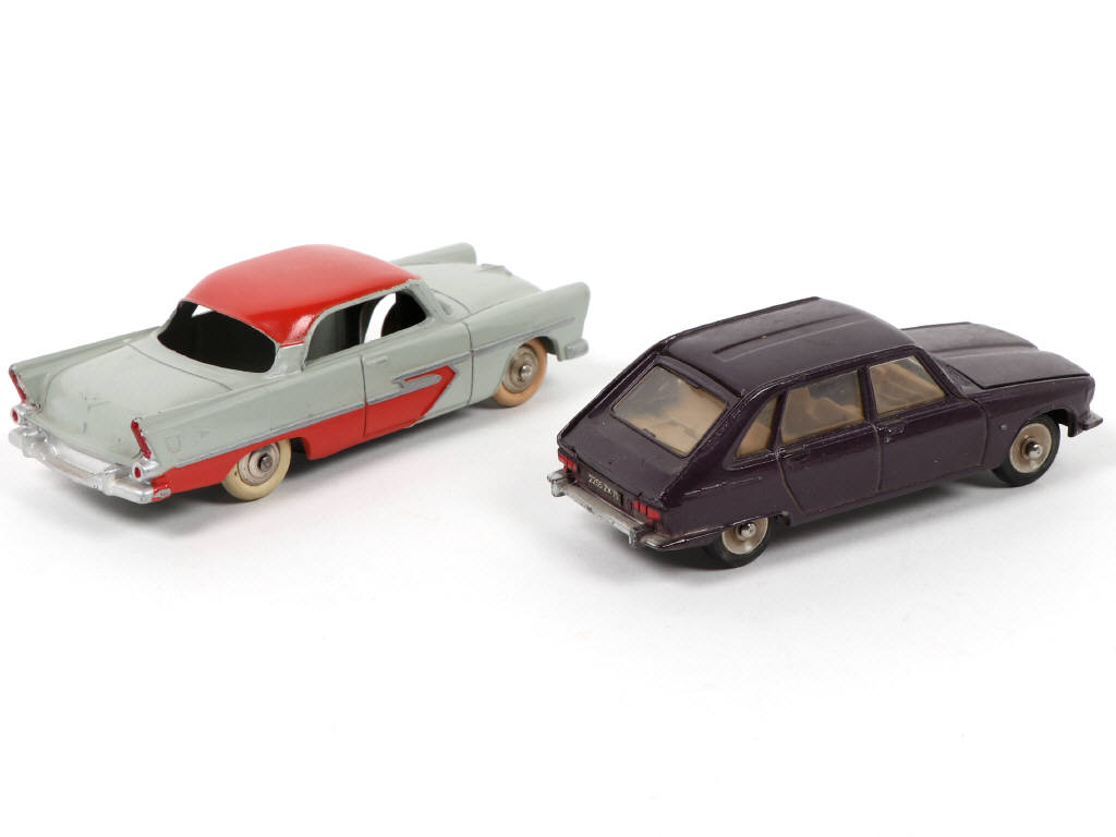 Lot 350 - DINKY TOYS (FRANCE) (2)