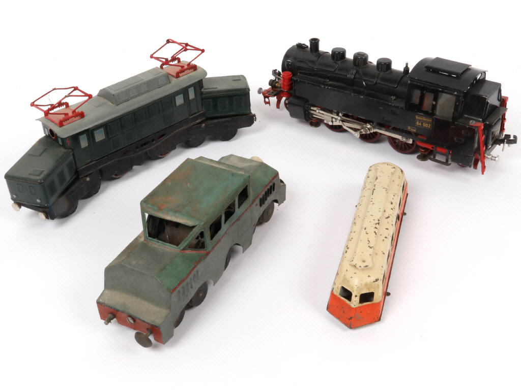 Lot 34 - DIVERS 'Ecartement O' (4)