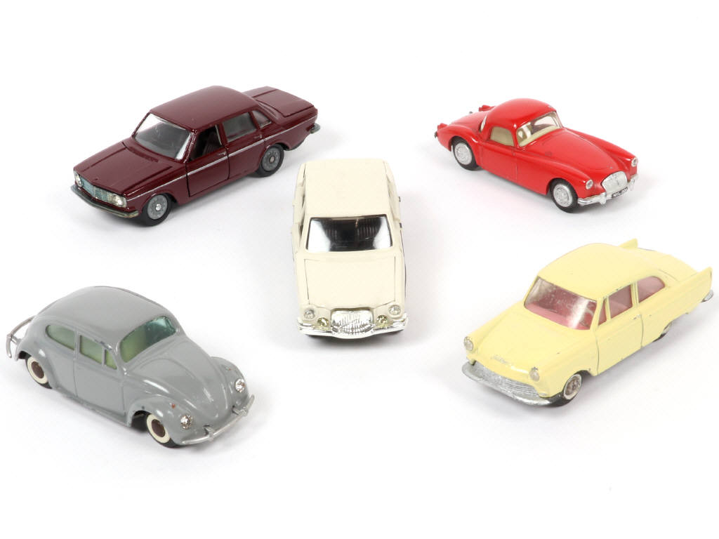 Lot 114 - TEKNO (5)
