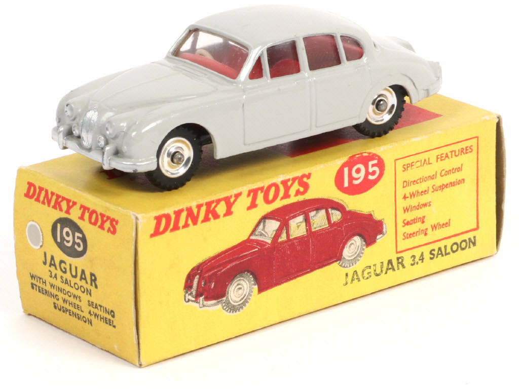 Lot 130 - DINKY TOYS (GB) (1)