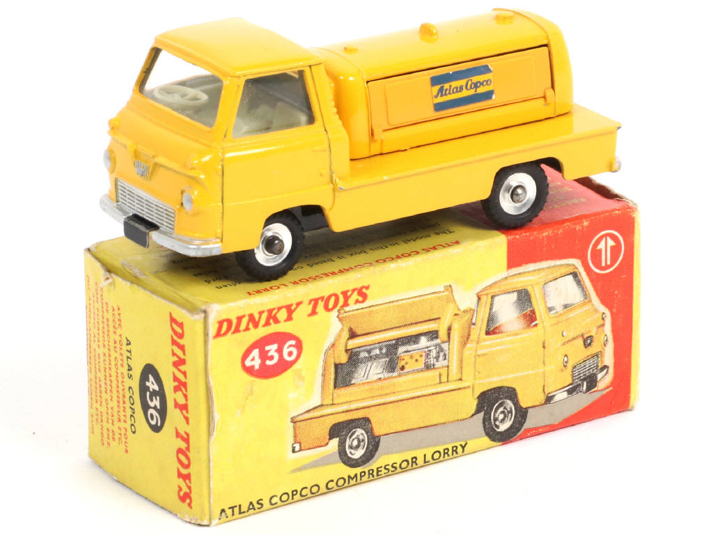 Lot 154 - DINKY TOYS (GB) (1)