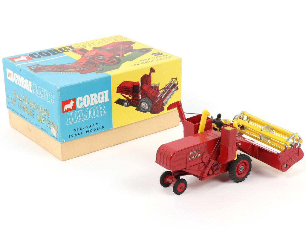 Lot 45 - CORGI TOYS (GB) (1)