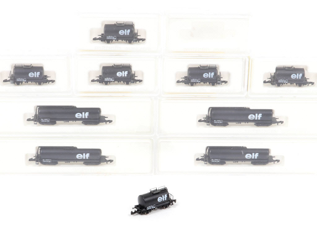 Lot 81 - MÄRKLIN 'Z' (ALLEMAGNE) (10)