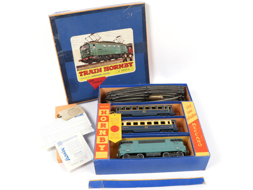 Lot 84 - HORNBY 'O' (FRANCE) (1)