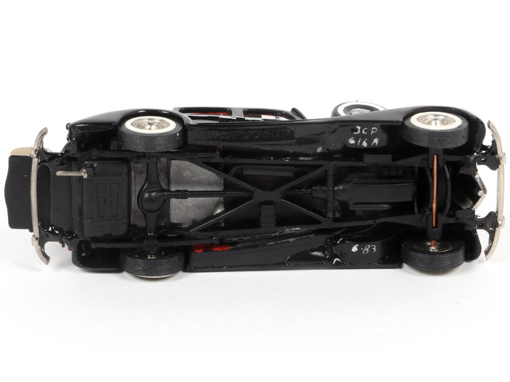 Lot 222 - AUTO REPLICAS (GB) (1)