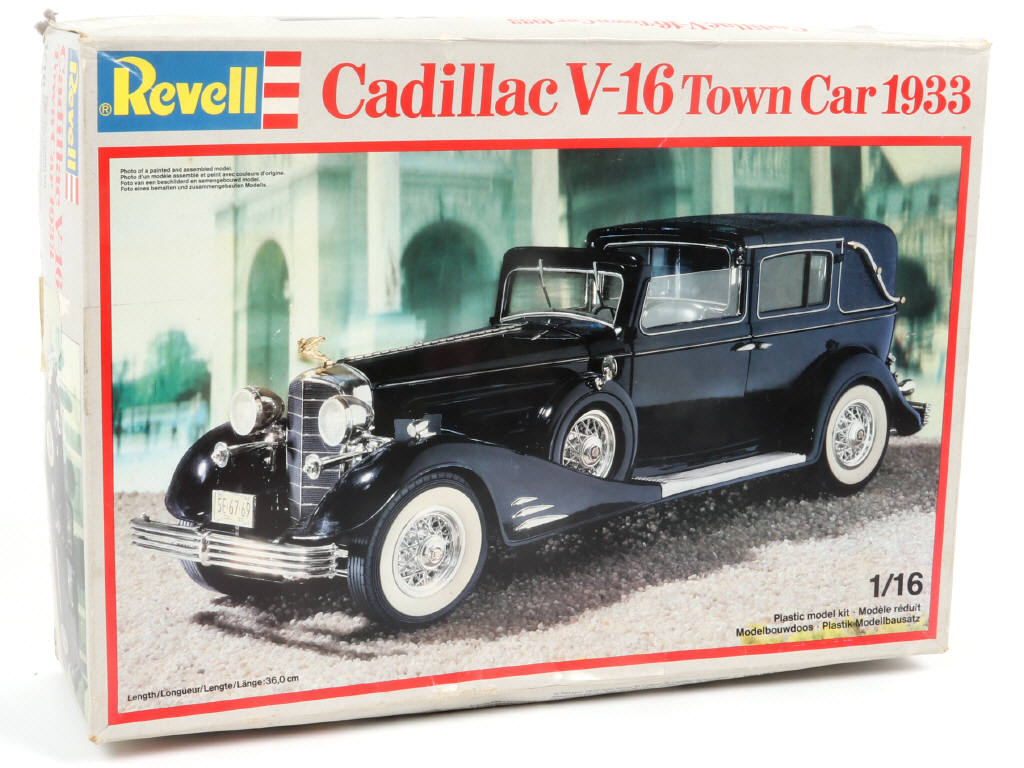 Lot 8 - REVELL (ALLEMAGNE) (1)