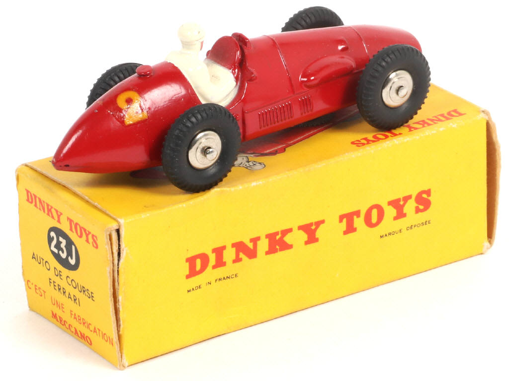 Lot 391 - DINKY TOYS (FRANCE) (1)
