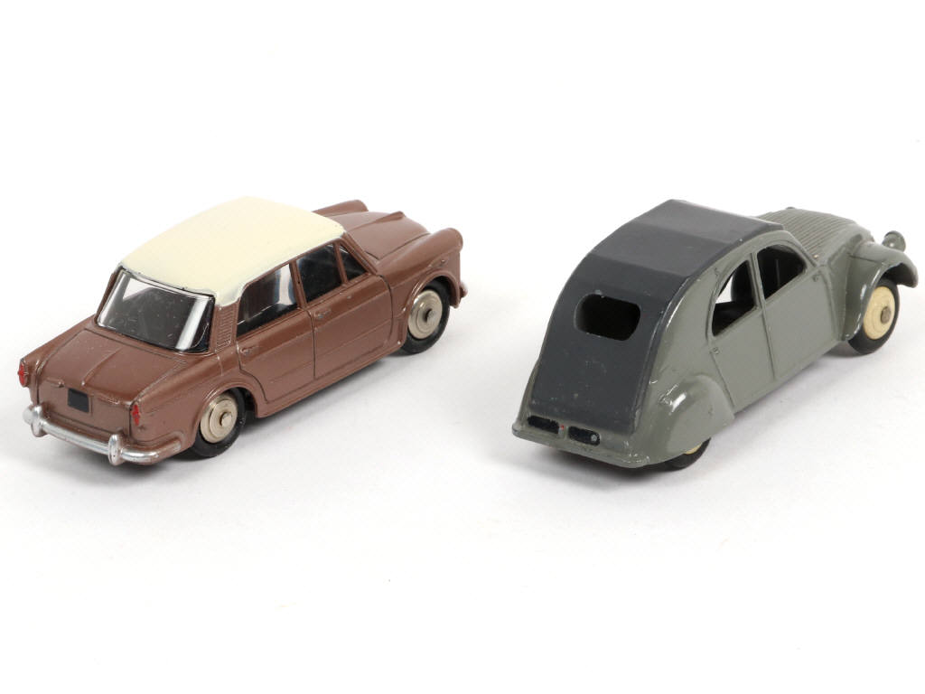 Lot 411 - DINKY TOYS (FRANCE) (2)