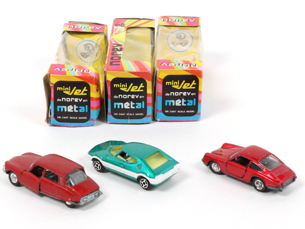 Lot 320 - NOREV - MINI JET (FRANCE) (3)