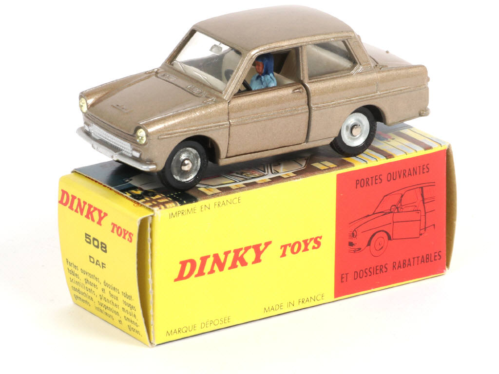 Lot 456 - DINKY TOYS (FRANCE) (1)