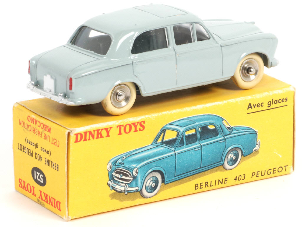 Lot 339 - DINKY TOYS (FRANCE) (1)