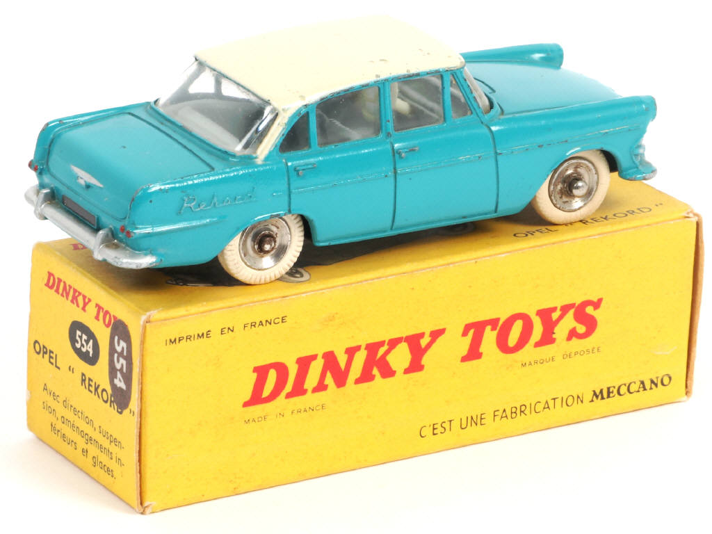 Lot 451 - DINKY TOYS (FRANCE) (1)
