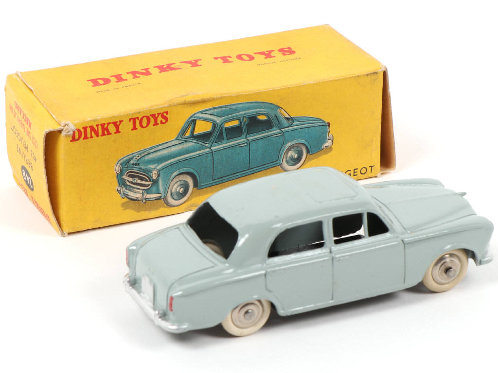 Lot 338 - DINKY TOYS (FRANCE) (1)