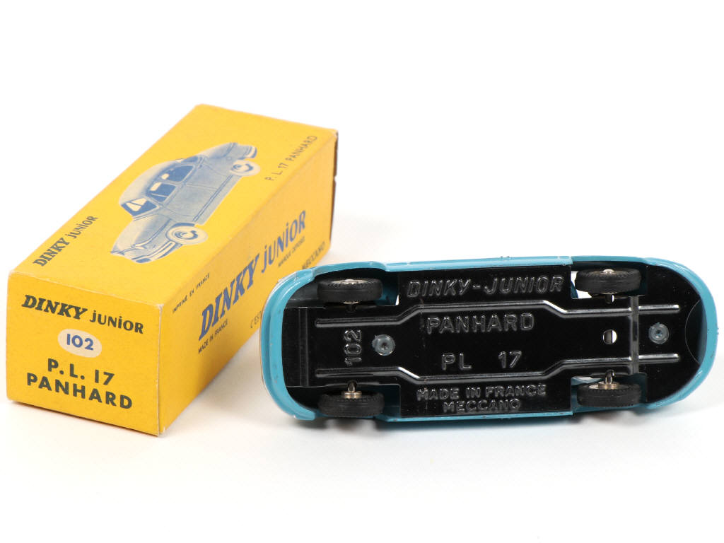 Lot 294 - DINKY TOYS (FRANCE) Série JUNIOR (1)