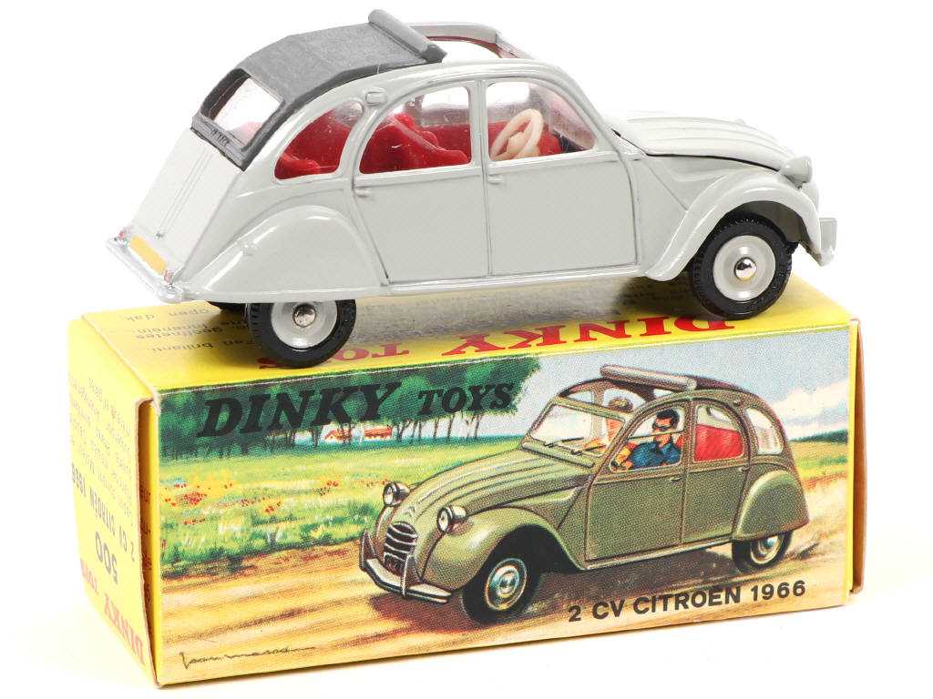 Lot 362 - DINKY TOYS (FRANCE) (1)