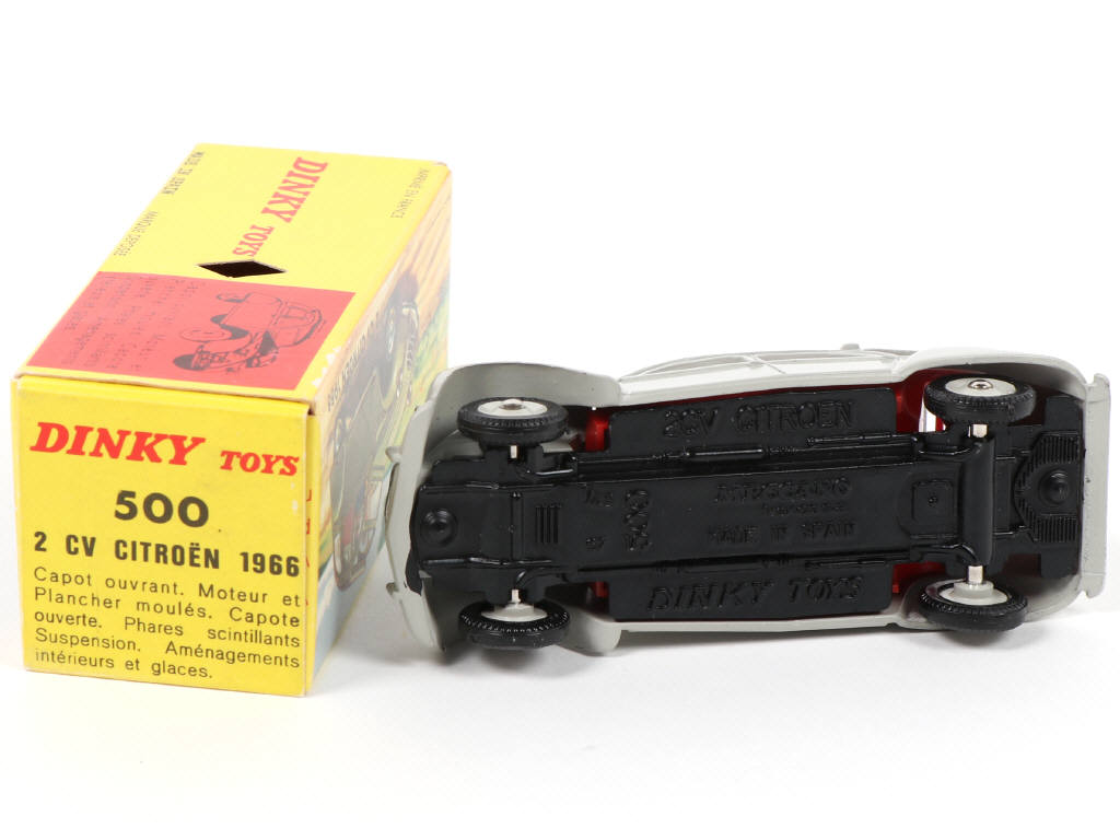 Lot 362 - DINKY TOYS (FRANCE) (1)