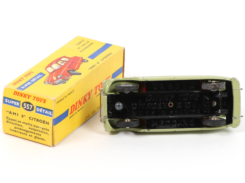 Lot 387 - DINKY TOYS (FRANCE) (1)