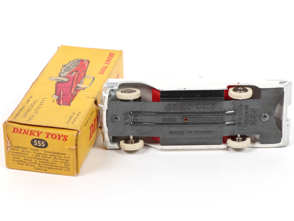 Lot 463 - DINKY TOYS (FRANCE) (1)