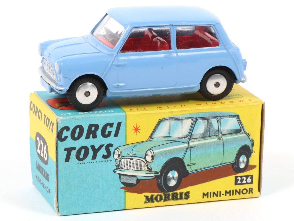 Lot 135 - CORGI TOYS (GB) (1)