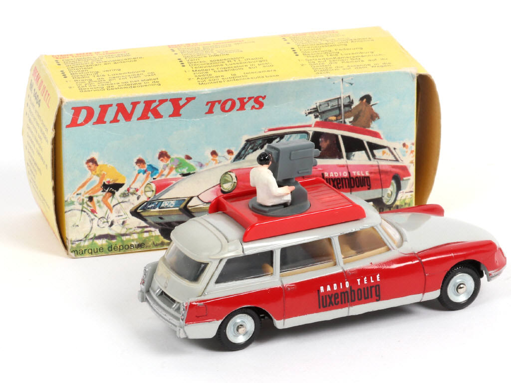 Lot 355 - DINKY TOYS (FRANCE) (1)