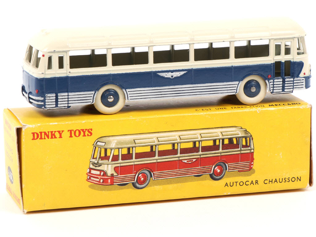 Lot 529 - DINKY TOYS (FRANCE) (1)