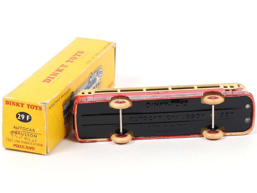 Lot 528 - DINKY TOYS (FRANCE) (1)