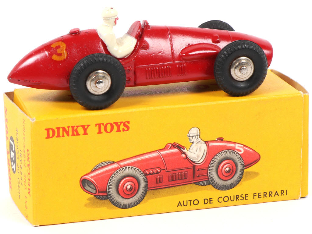 Lot 332 - DINKY TOYS (FRANCE) (1)