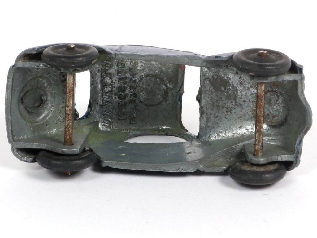 Lot 309 - DINKY TOYS (FRANCE) (1)