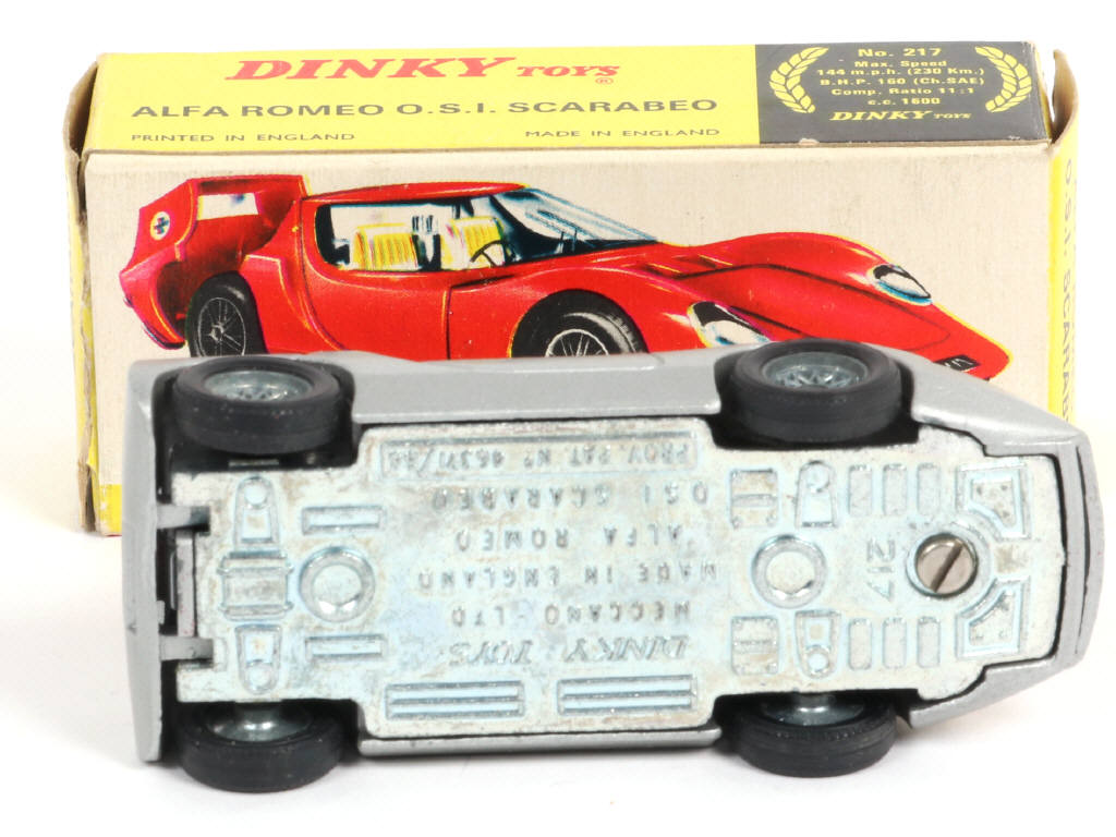 Lot 570 - DINKY TOYS (GB) (1)