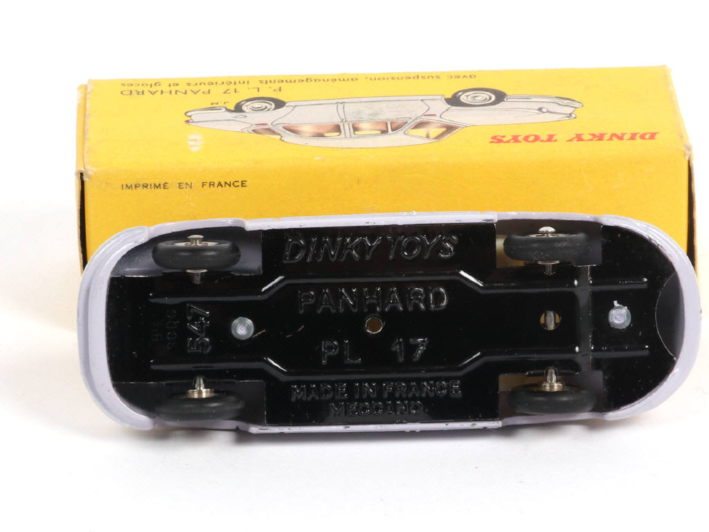 Lot 390 - DINKY TOYS (FRANCE) (1)