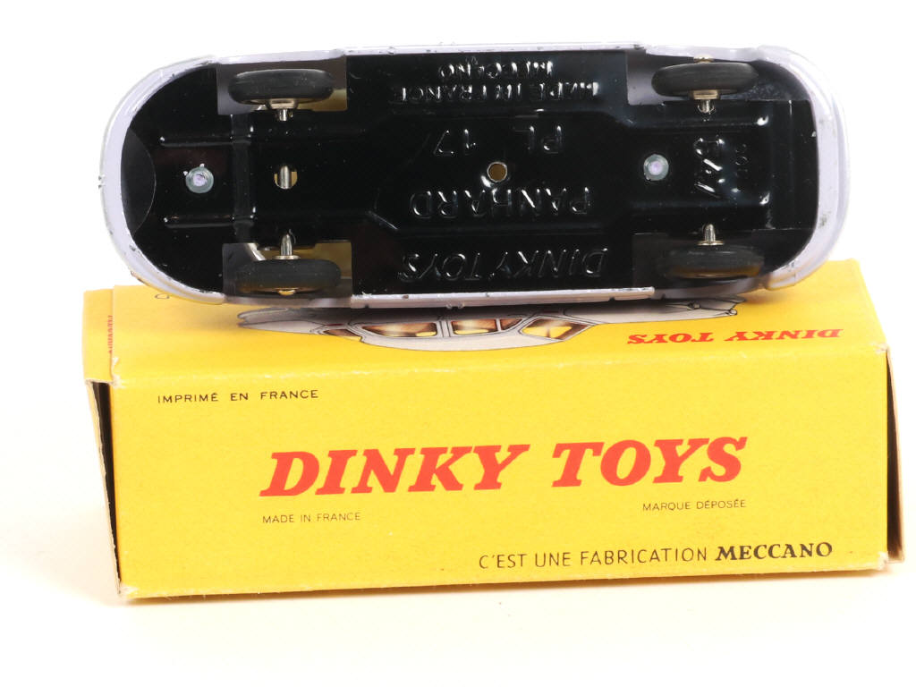 Lot 388 - DINKY TOYS (FRANCE) (1)