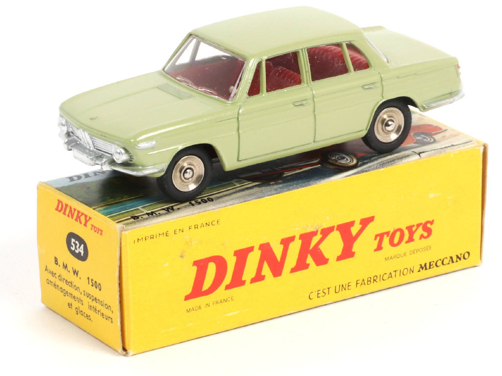 Lot 441 - DINKY TOYS (FRANCE) (1)