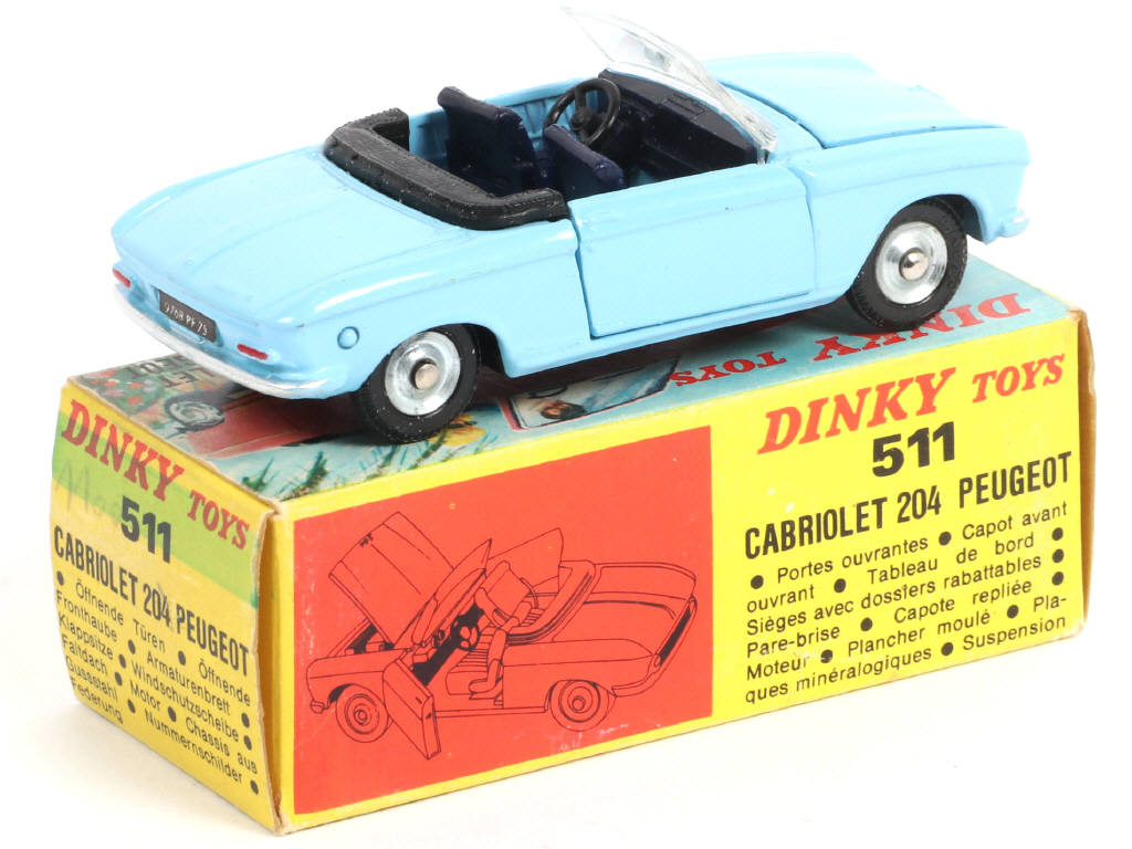 Lot 422 - DINKY TOYS (FRANCE) (1)