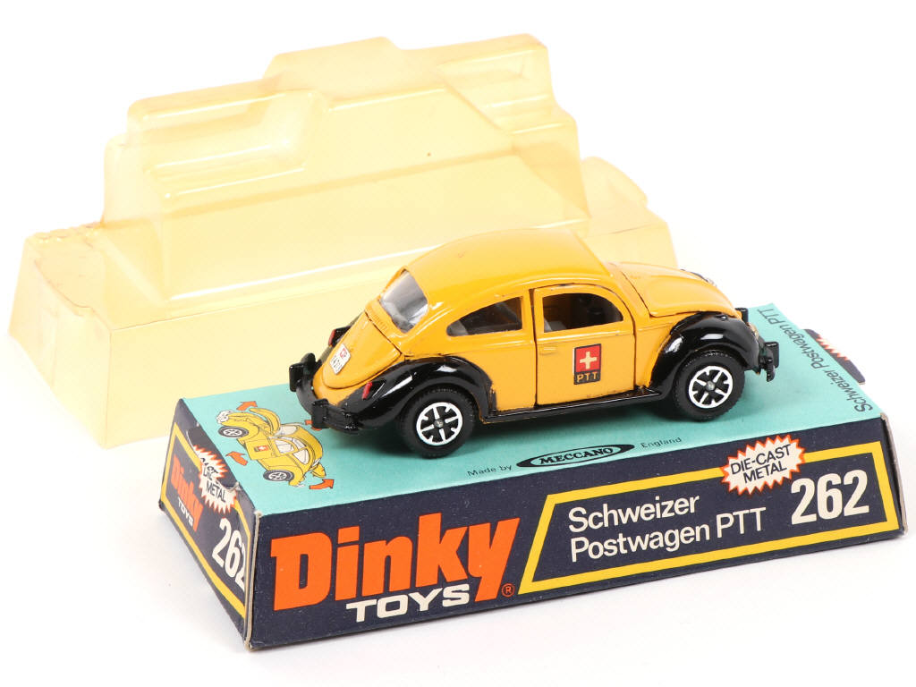 Lot 552 - DINKY TOYS (GB) (1)