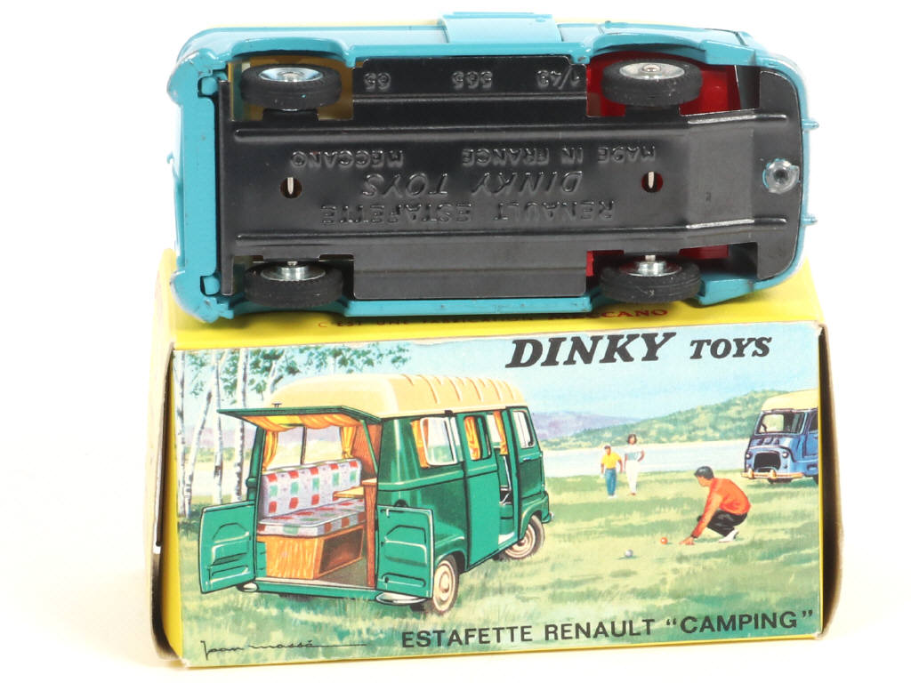 Lot 505 - DINKY TOYS (FRANCE) (1)