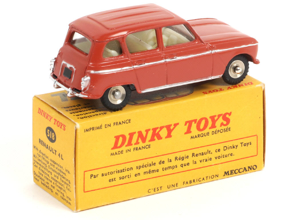 Lot 395 - DINKY TOYS (FRANCE) (1)