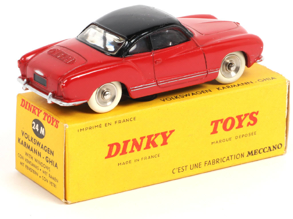 Lot 359 - DINKY TOYS (FRANCE) (1)