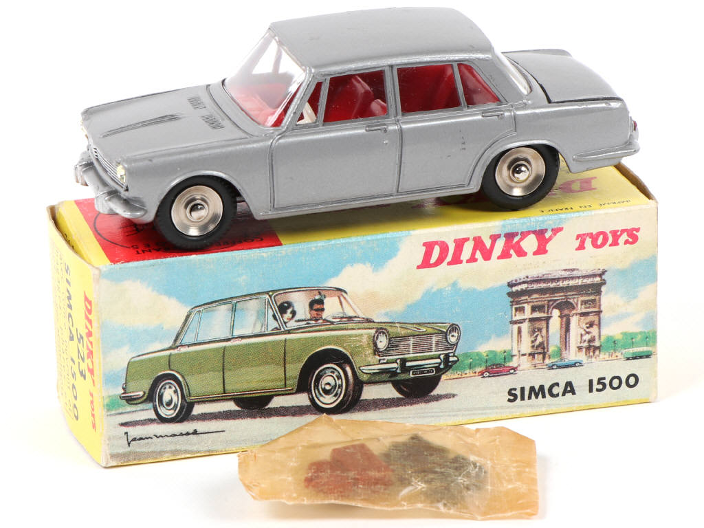 Lot 410 - DINKY TOYS (FRANCE) (1)