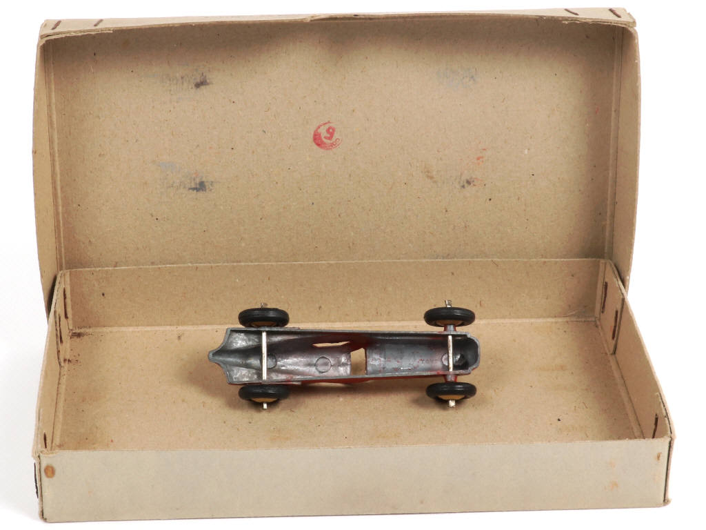 Lot 299 - DINKY TOYS (FRANCE) (2)