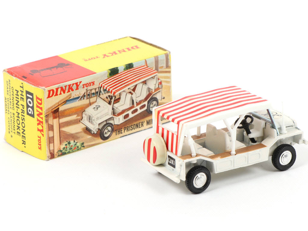 Lot 567 - DINKY TOYS (GB) (1)