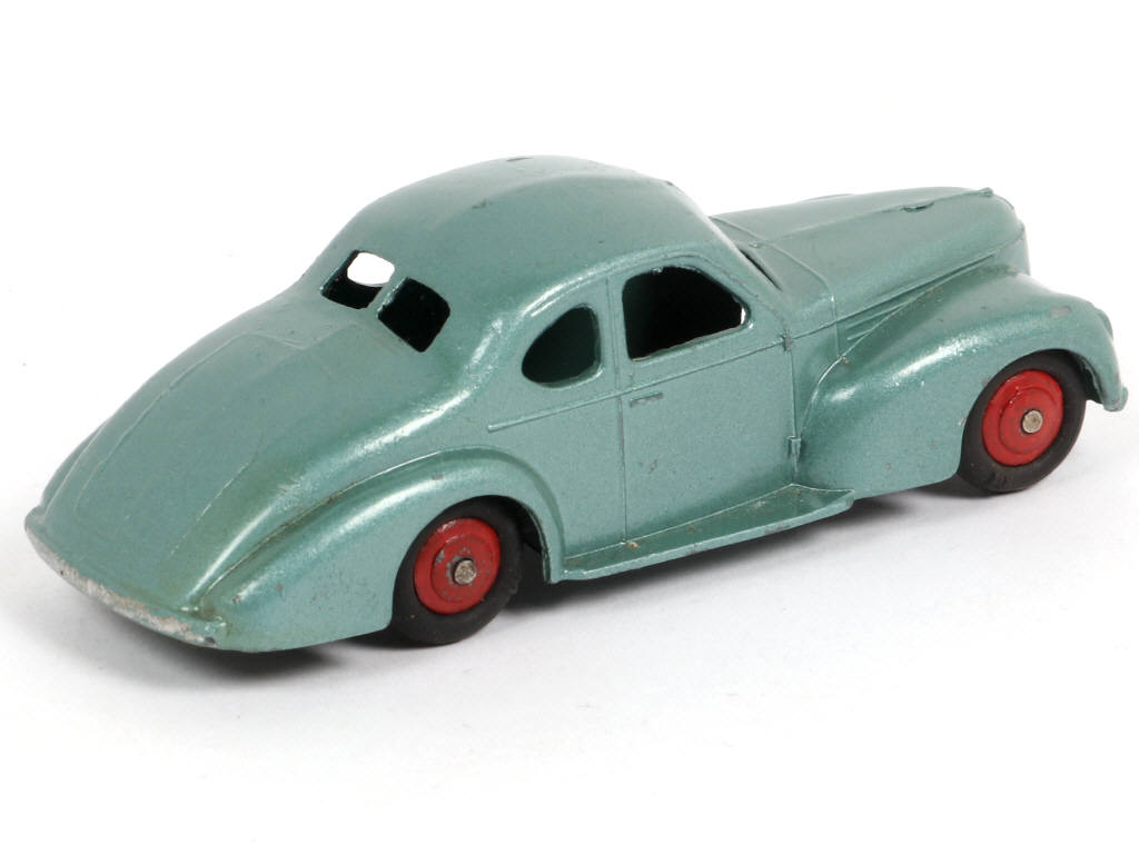 Lot 315 - DINKY TOYS (FRANCE) (1)