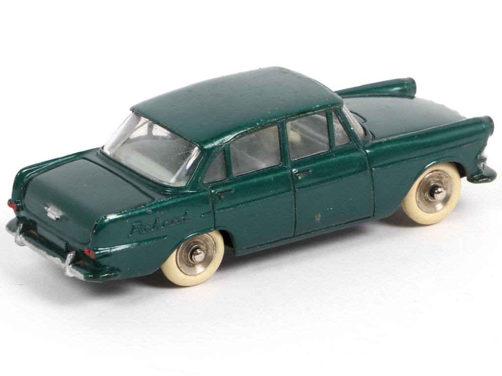 Lot 285 - DINKY TOYS (FRANCE) Série HARRIS (1)