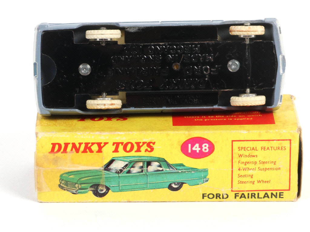 Lot 538 - DINKY TOYS (GB) (1)