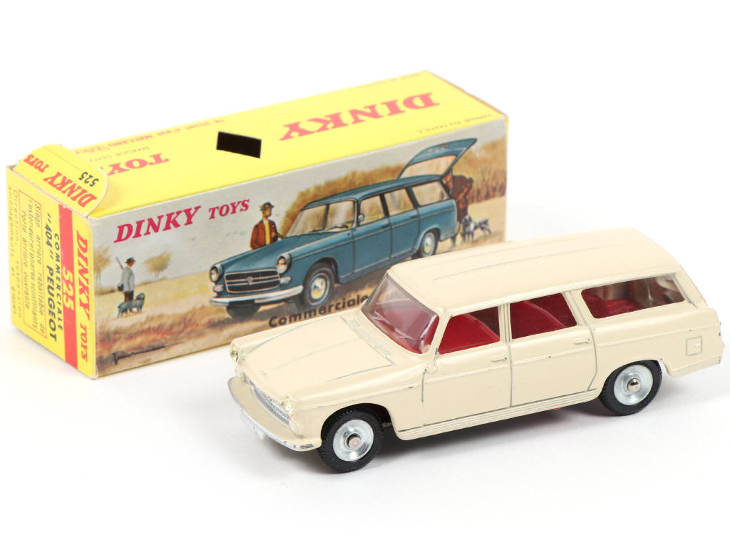 Lot 415 - DINKY TOYS (FRANCE) (1)